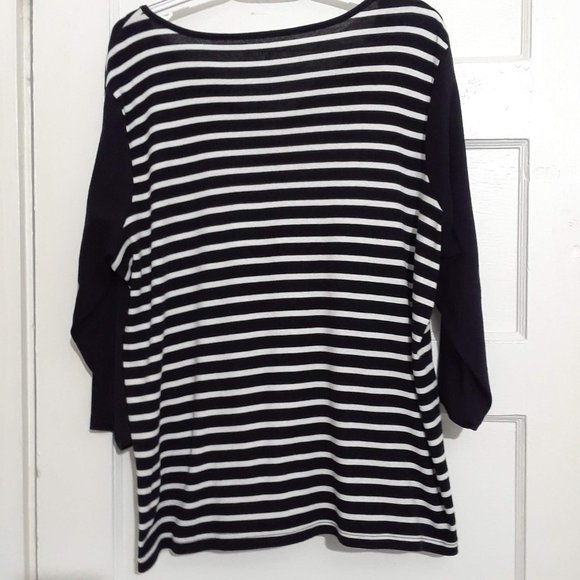 Croft & Barrow ¾ Sleeve V-Neck Striped Top Black and White - Picture 2 of 2